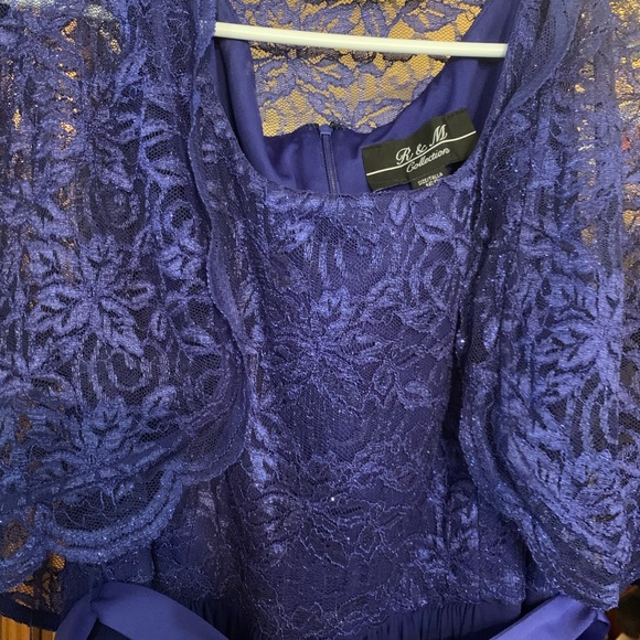 Women’s formal dress - Picture 2 of 6